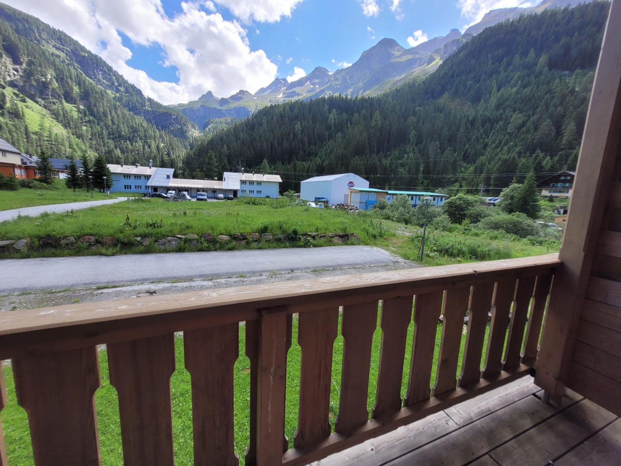 Tauerndorf Enzingerboden Ski In&Out - Steinbock Lodges Room photo