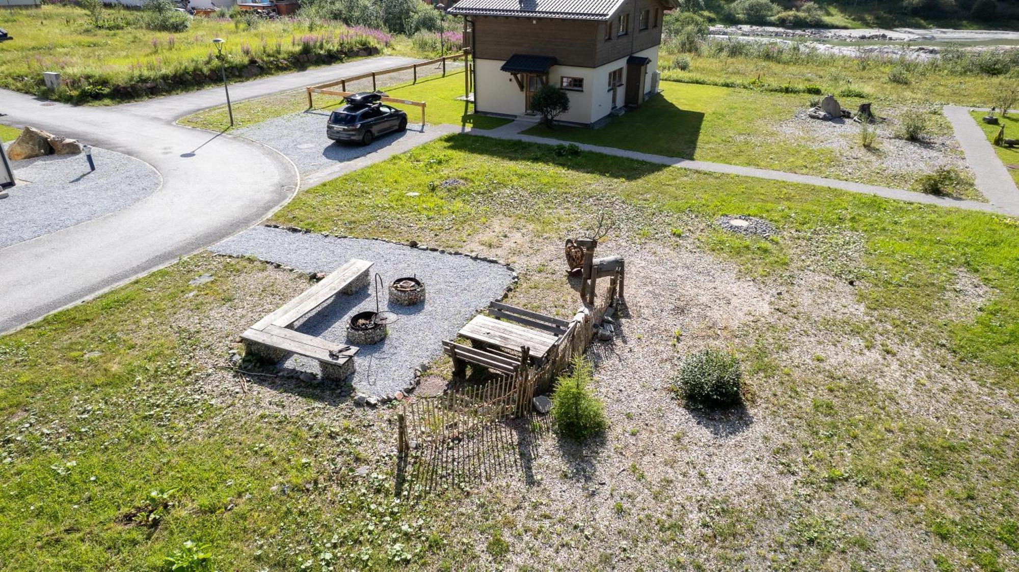 Tauerndorf Enzingerboden Ski In&Out - Steinbock Lodges Exterior photo